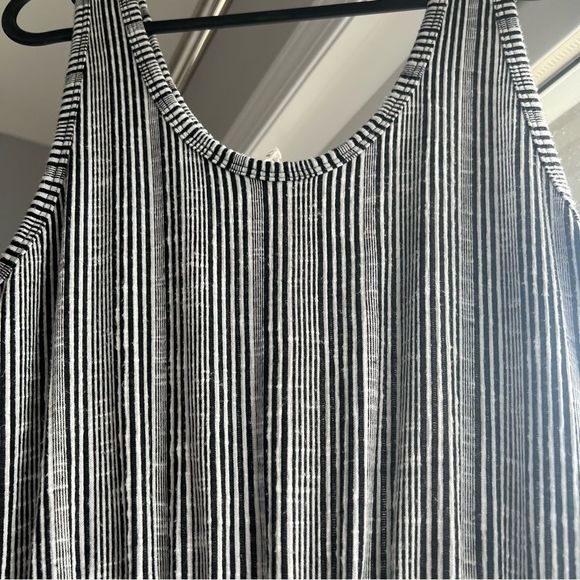 Caution to the wind flowy jumpsuit, small, striped, black and white , NWT - Picture 8 of 11